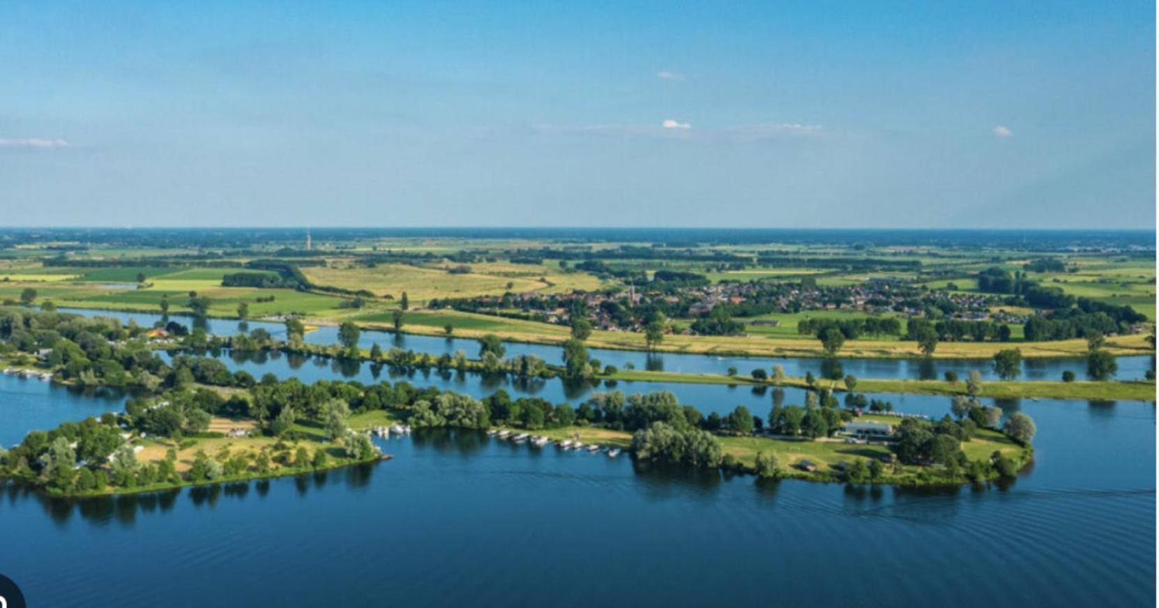 Suite With Wellness Nextdoor And Kitchen Access Oss Eksteriør bilde